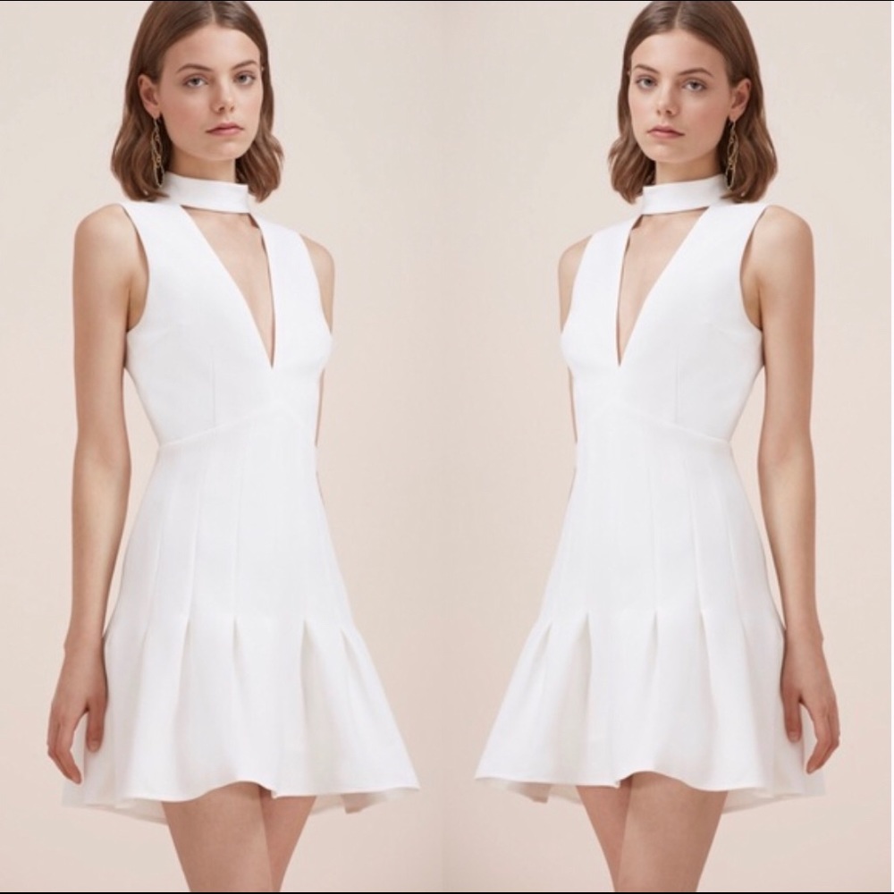 Keepsake Stand Alone White Mini Dress Size Medium